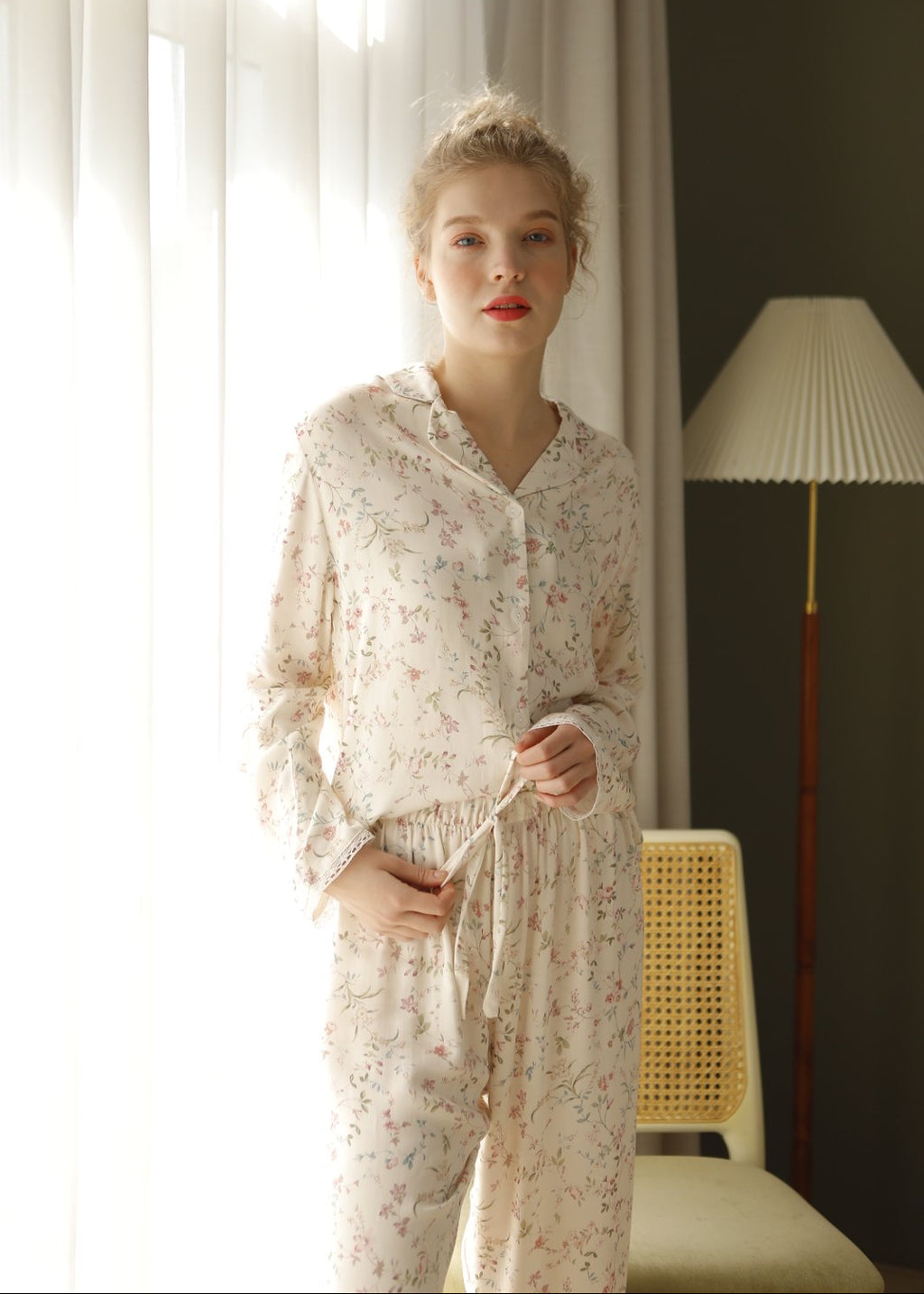 Bộ Pyjama Mặc Nhà Soft Beige Floral